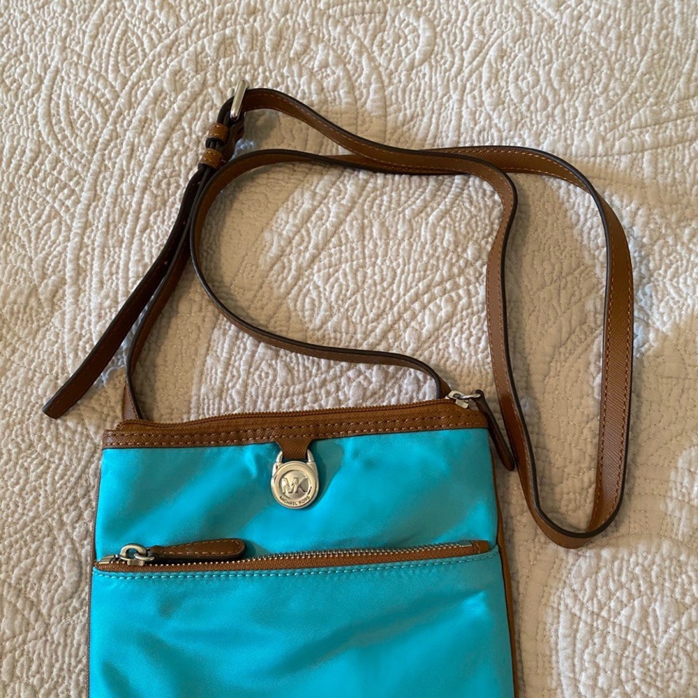 Michael Kors Crossbody Colored Blue - Picture 5 of 5